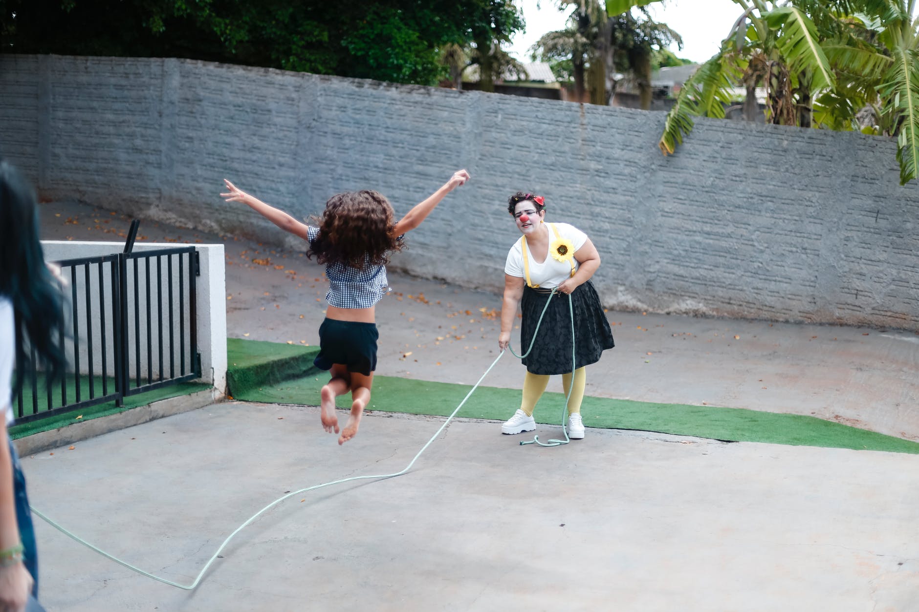 Como equilibrar técnica e brincadeira nas aulas para crianças